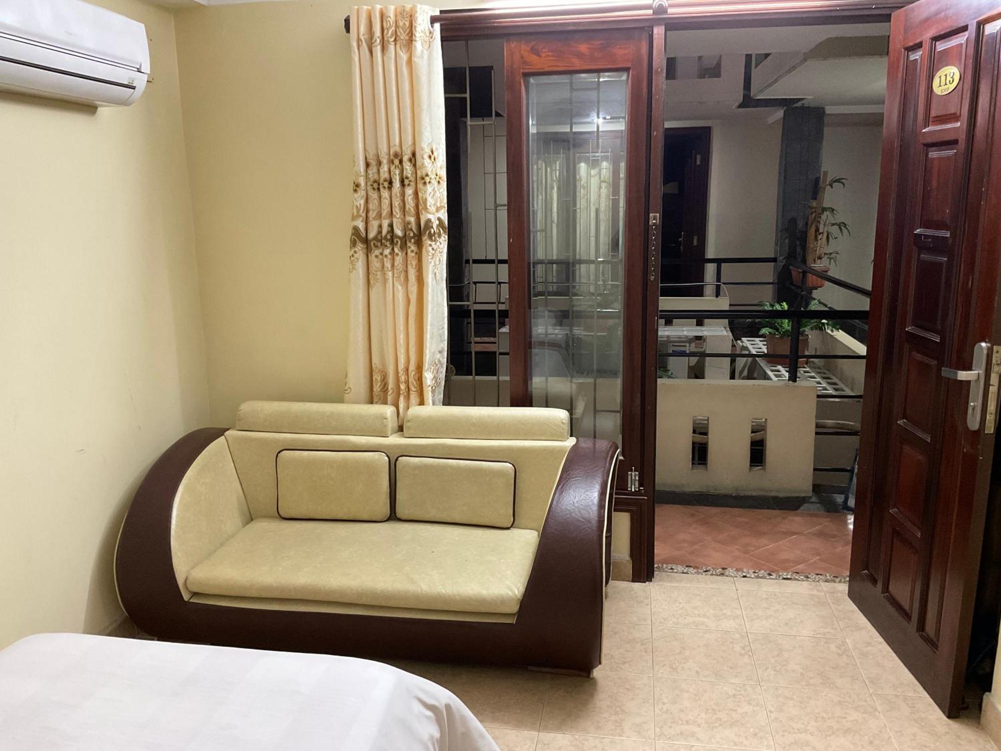 Khach San Minh Chau - Hoa Hung Ξενοδοχείο Πόλη Χο Τσι Μινχ Εξωτερικό φωτογραφία